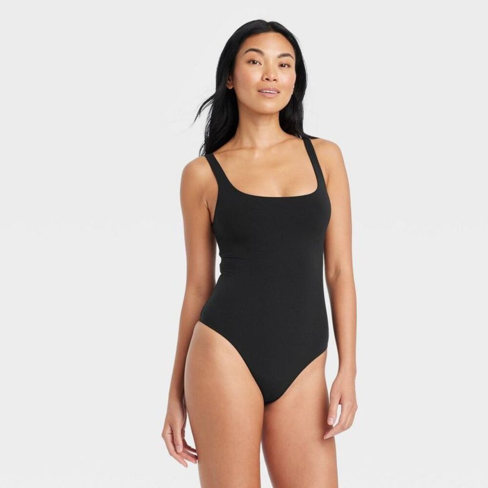 Women's 4-Way Stretch Scoopneck Tank Bodysuit with Snap Closure - Black (L)